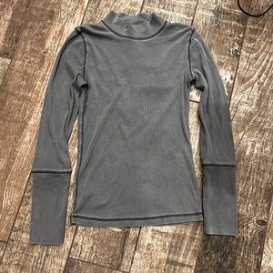 Free People turtle neck long sleeve size S